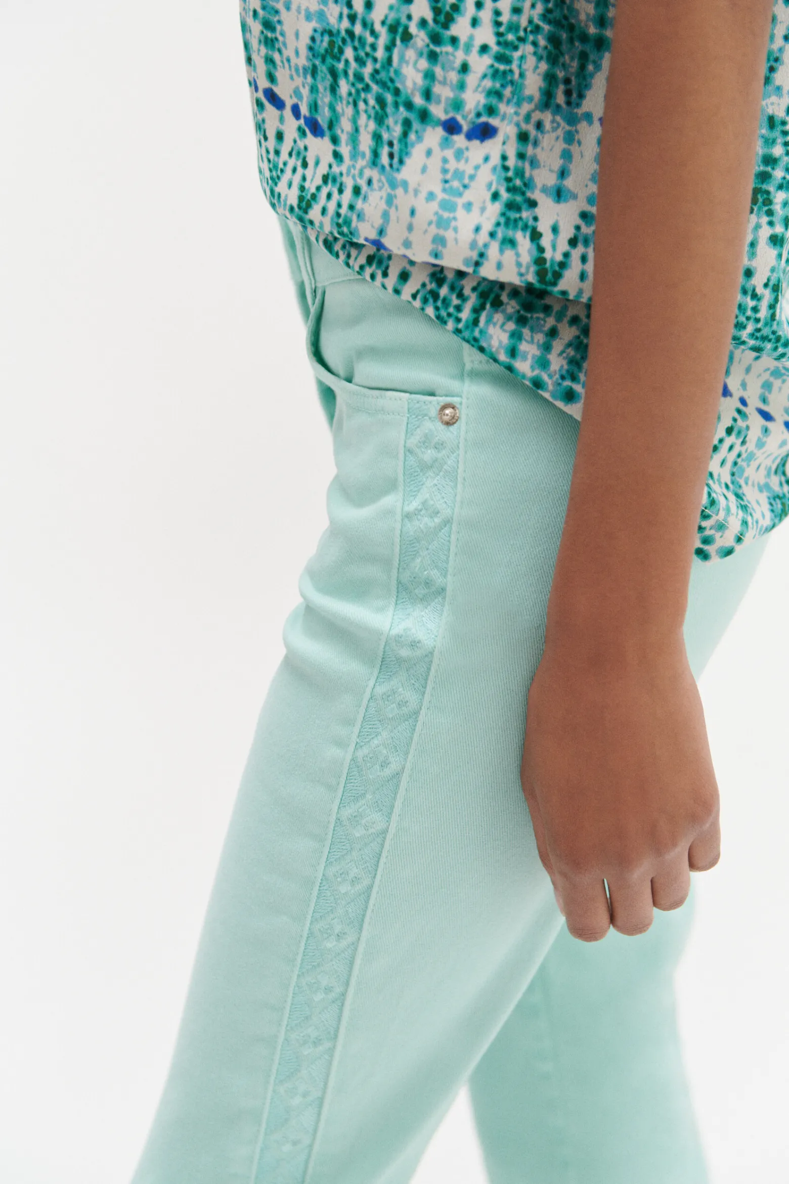 Jean Dalston Colore A Details Brodes Femme*CAROLL Cheap