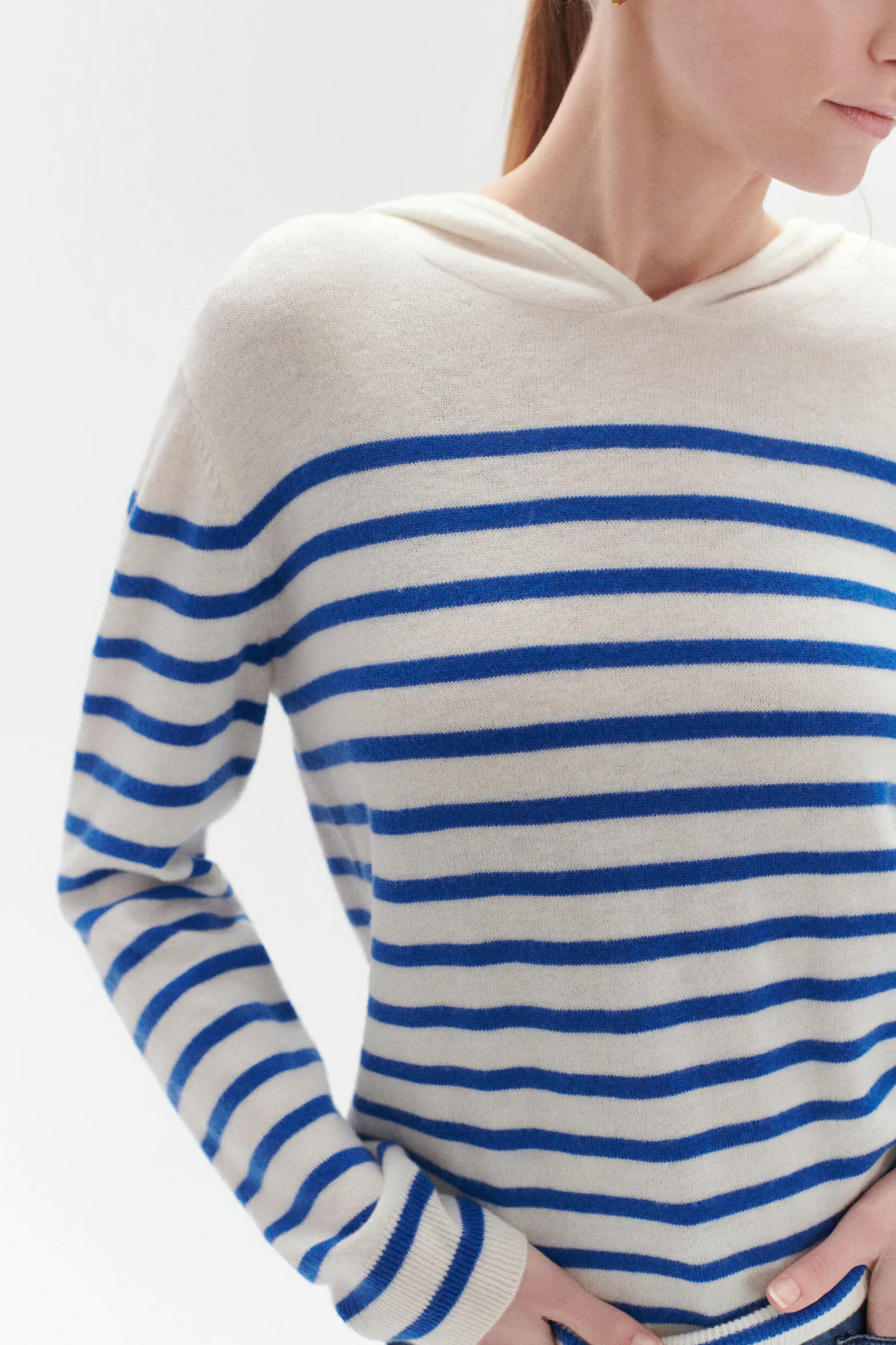 Pull Capuche Leana Bleu Electrique Femme*CAROLL Cheap